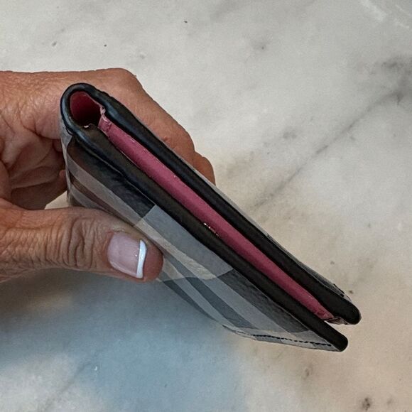 KATE SPADE Bradley Gingham Print Leather Bifold Wallet - Picture 10 of 16